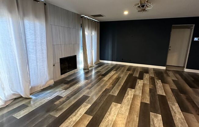 4 beds, 2.5 baths, $2,395