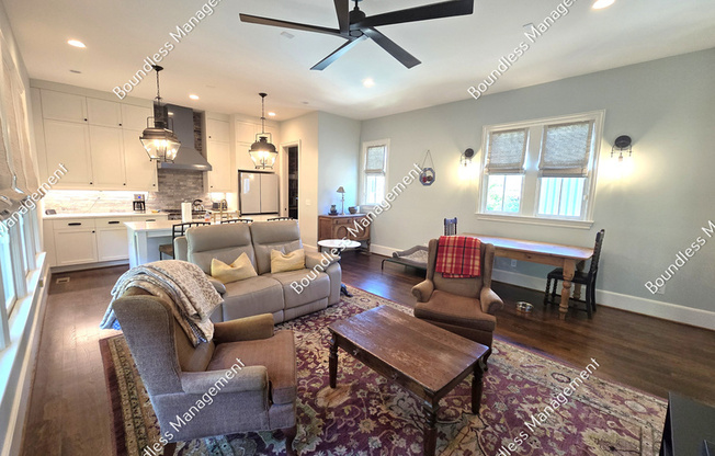 28 BASS ST SE