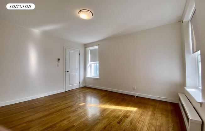 59 GRAND ST