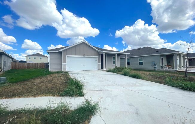 Available for a July 2025 Move In-Modern 3/2/2 custom home - Bunton Creek Reserve - Kyle, Texas