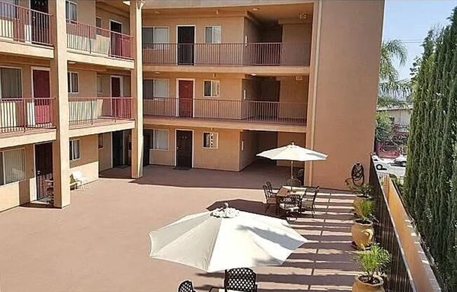 Yaya Valerio Apartments