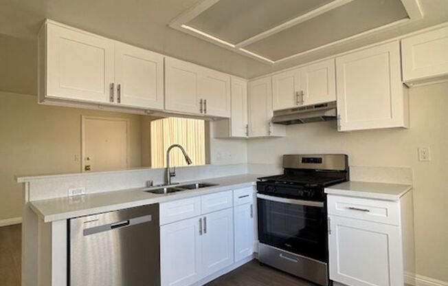 1 bed, 1 bath, $2,250, Unit 18