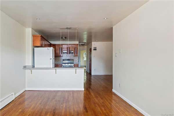 3 beds, 1 bath, 1,000 sqft, $2,850, Unit 3