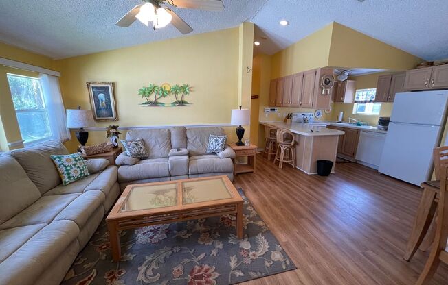 ANNUAL RENTAL - FURNISHED 2 BED / 2 BATH HIDDEN GEM! 55+ COMMUNITY IN CORKSCREW WOODLANDS