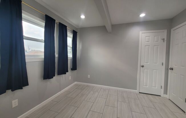 4909 Wharton