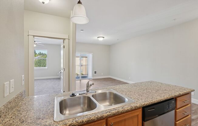 1 bed, 1 bath, 684 sqft, $1,495, Unit 232
