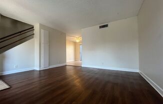 2 Bedrooms in Great Dove Springs Location