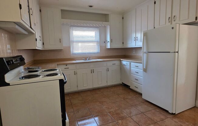 2520 Deming BLVD Unit 2