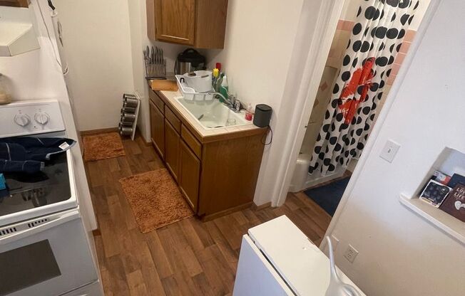 1415 East John