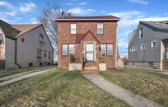 11375 Hartwell 3bed/1.5 bath new kitchen and formal dining room located in Plymouth-Hubbel