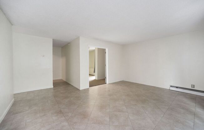 2 beds, 1 bath, $2,699