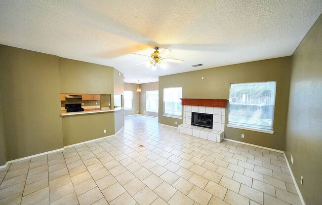 3 beds, 2.5 baths, $2,095