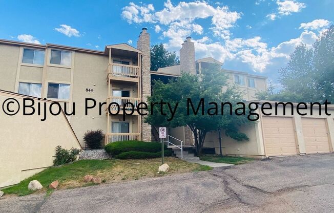 Beautiful 2 Bed, 2 Bath