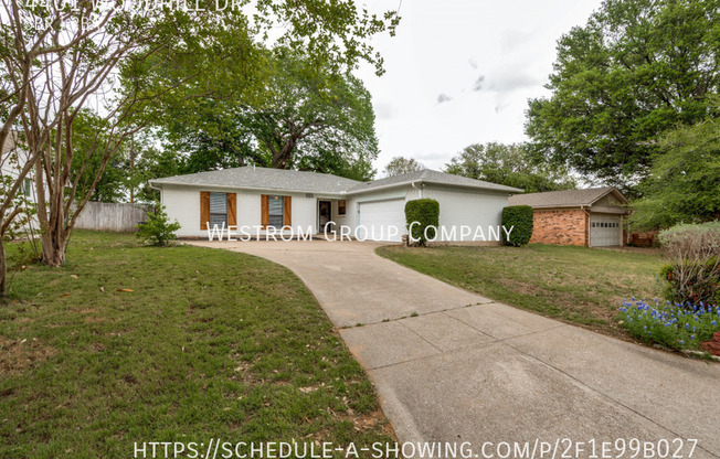 4401 WOODHILL DR