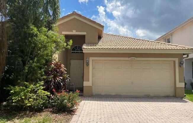 Exceptional Rental Opportunity 3 beds 2 baths home located in Regency Lakes Community - Coconut Creek!