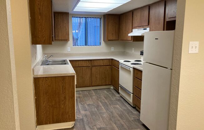 1 bed, 1 bath, 670 sqft, $1,175, Unit 101k