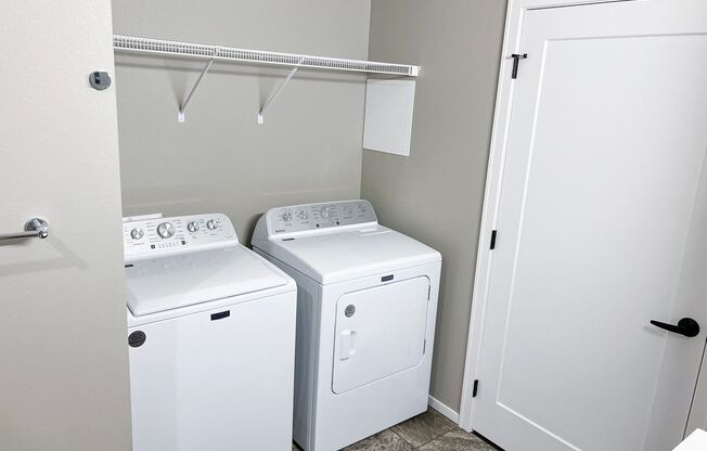 Studio, 1 bath, 558 sqft, $925, Unit Bldg 5 Apt 5314