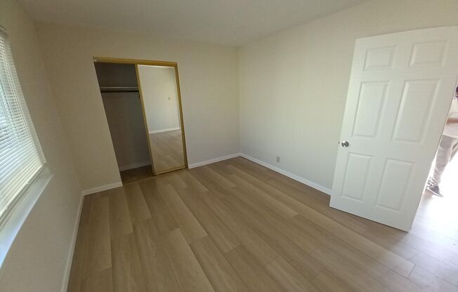 1 bed, 1 bath, $2,295, Unit 17