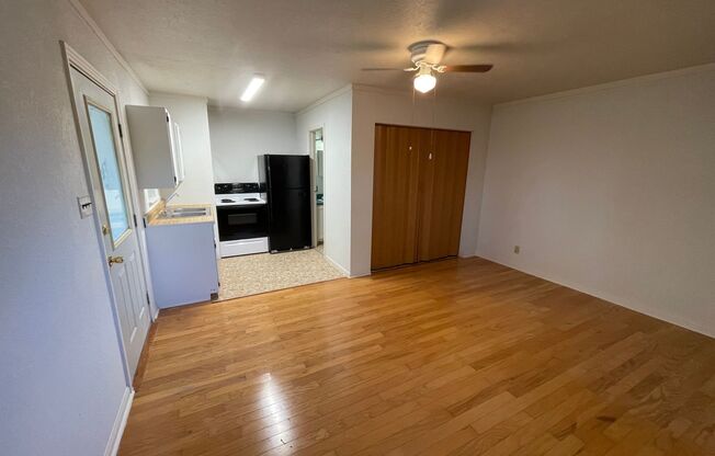 1 bed, 1 bath, $1,495