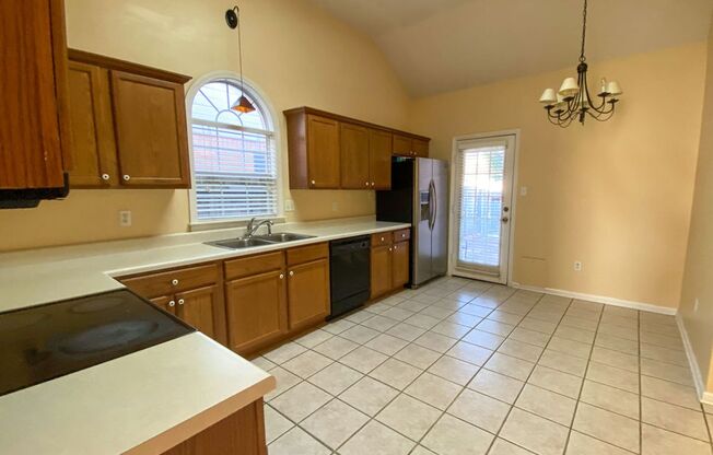 3 beds, 2.5 baths, $1,750