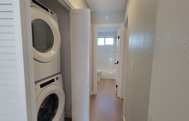 2 beds, 2 baths, 1,000 sqft, $2,950, Unit B47