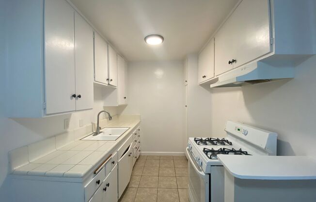 1 bed, 1 bath, 603 sqft, $1,695, Unit 1019-02