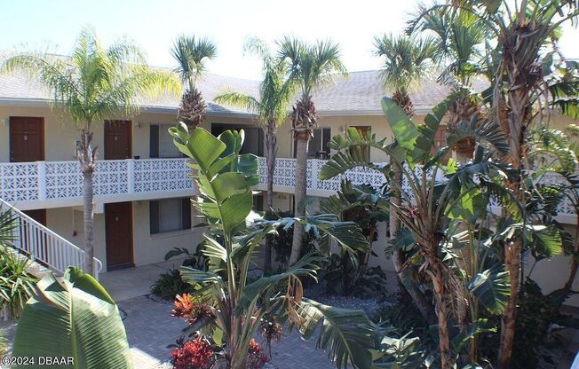 1 Bed 1 Bath Condo Beachside HUD VASH Section 8 okay