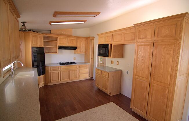 Spacious 4 Bed / 2 Bath Home with Mountain Views in Acton