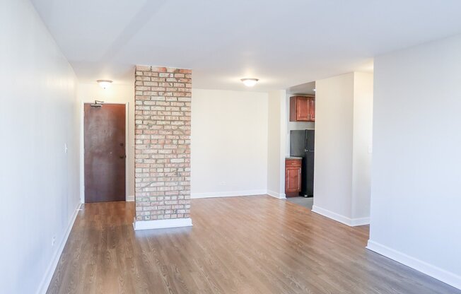 1775 HIGHLAND