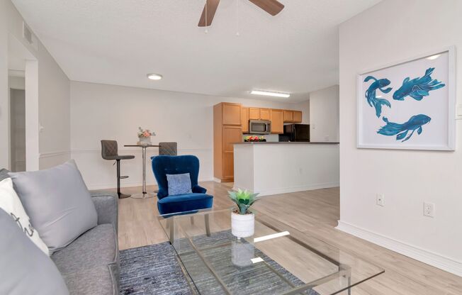 Ground Floor 1 BR + Den in Brandon with Resort Amenities