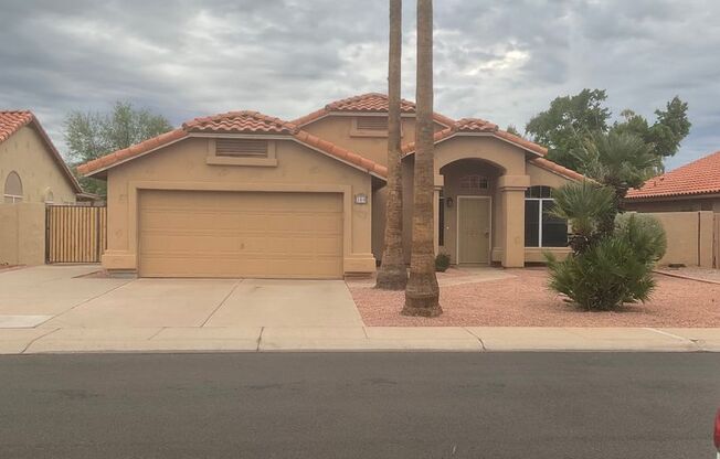 FANTASTIC 3 BED + POOL/RV GATE/WORKSHOP IN GILBERT *GILBERT/WARNER*