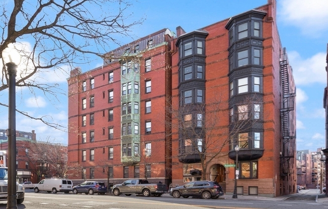 31 Massachusetts Ave