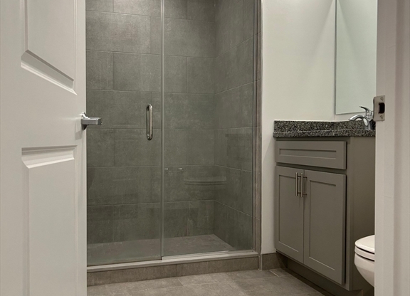 Studio, 1 bath, $1,575, Unit 519