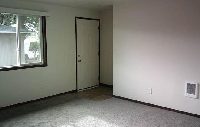 Large Two Bedroom Duplex Homes with a Private Back Yard