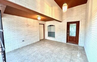 3 beds, 2.5 baths, $1,750