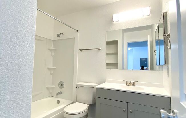 1 bed, 1 bath, 570 sqft, $1,450, Unit 103