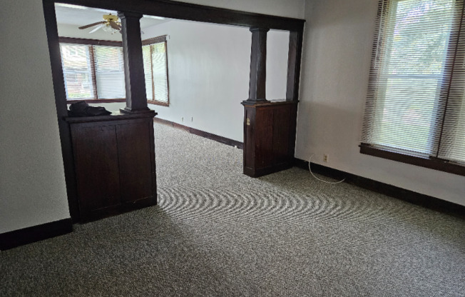 1203 EMERALD AVE