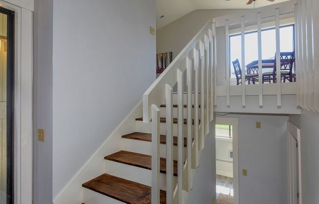 4 Bedroom - Gated Community!