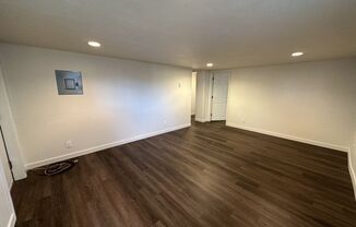 2 beds, 1 bath, 1,000 sqft, $950, Unit 978 #4