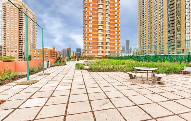 2 beds, 2 baths, 1,050 sqft, $6,000, Unit 22-B