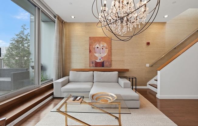 2 beds, 2.5 baths, 1,525 sqft, $7,000, Unit 7C