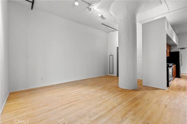 Studio, 1 bath, 790 sqft, $2,050, Unit 329