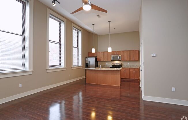 2 beds, 2 baths, 1,110 sqft, $1,880, Unit 306