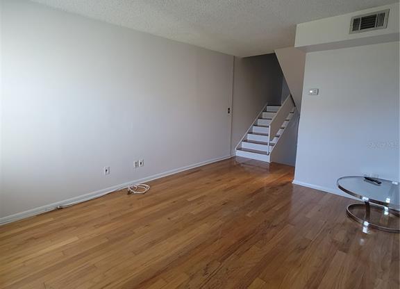 4523 LA CARMEN CT