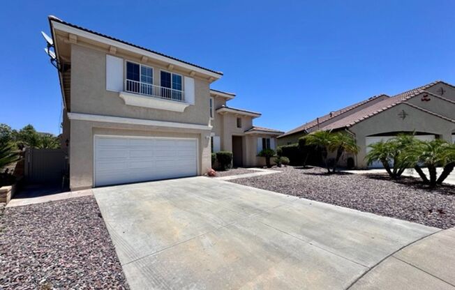 Murrieta Home with 6 Bedrooms plus a Bonus Room