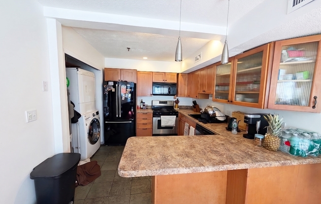 2 beds, 2.5 baths, 1,145 sqft, $3,350, Unit 706