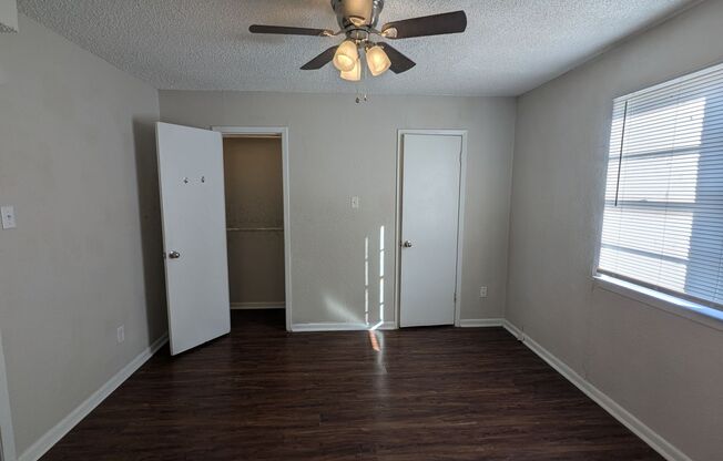 1 bed, 1 bath, 479 sqft, $725, Unit Whispering Hills 202