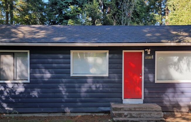 Edmonds 1 Bedroom 1 Bath Cottage