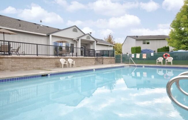 2 beds, 2 baths, 1,240 sqft, $1,940, Unit G33