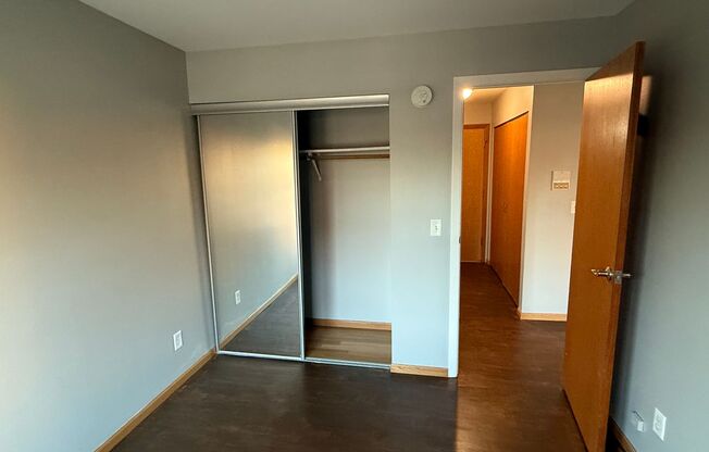 1 bed, 1 bath, 550 sqft, $1,385, Unit Unit 202